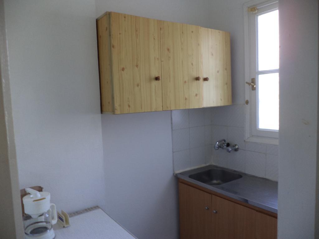 Apartmán To Kamari Paralia Agias Foteinis Pokoj fotografie