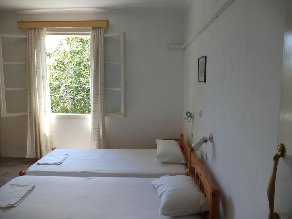 Apartmán To Kamari Paralia Agias Foteinis Pokoj fotografie