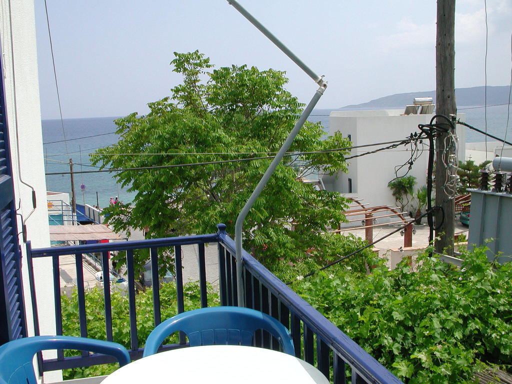Apartmán To Kamari Paralia Agias Foteinis Exteriér fotografie
